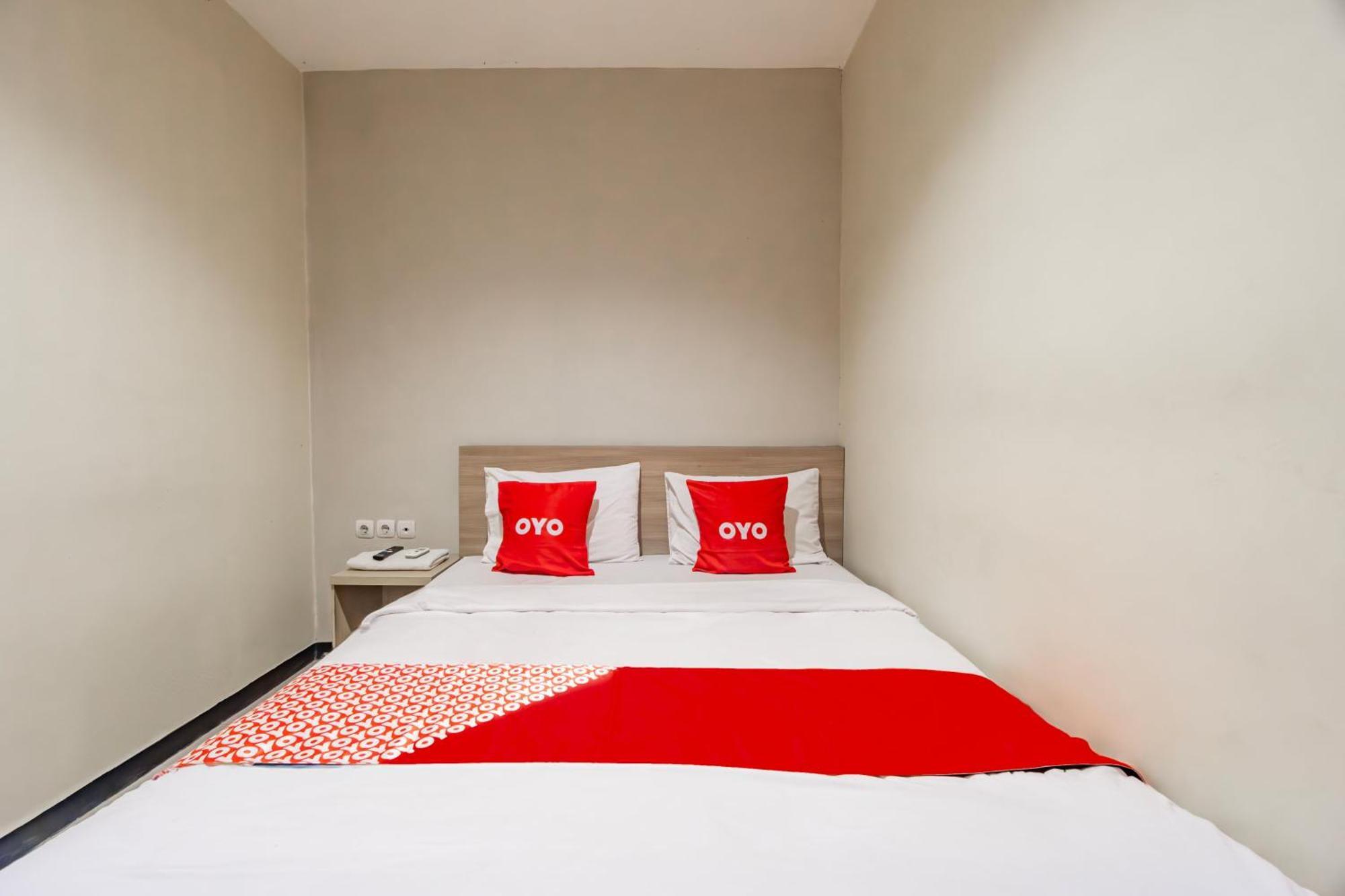 Ace Business Hotel Galaxy Surabaya Eksteriør billede